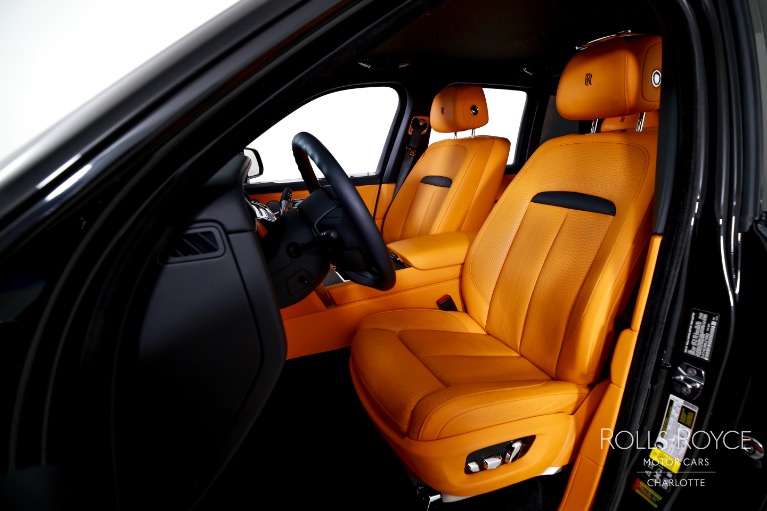 Used-2022-Rolls-Royce-Cullinan