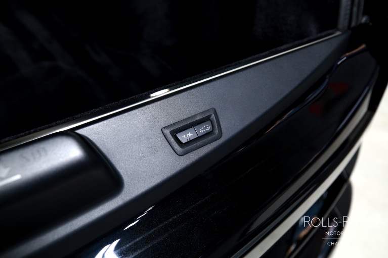 Used-2022-Rolls-Royce-Cullinan