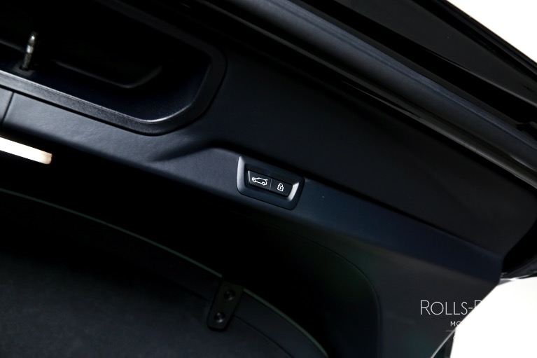 Used-2022-Rolls-Royce-Cullinan