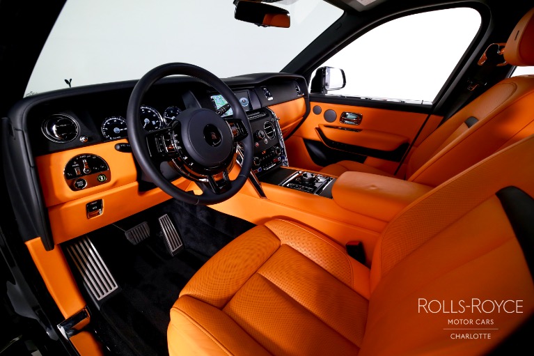 Used-2022-Rolls-Royce-Cullinan