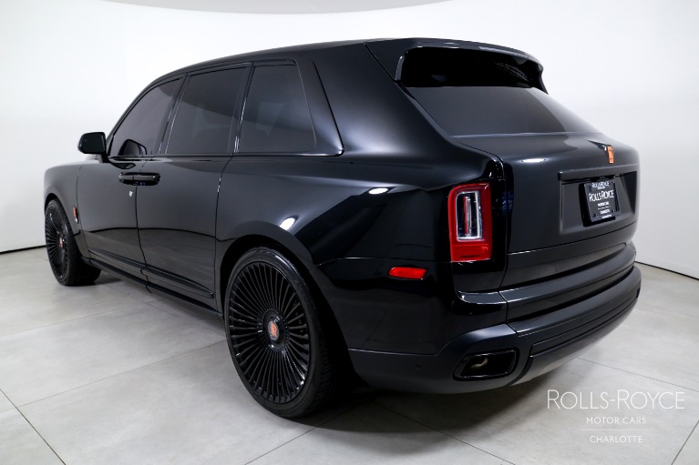 Used-2022-Rolls-Royce-Cullinan