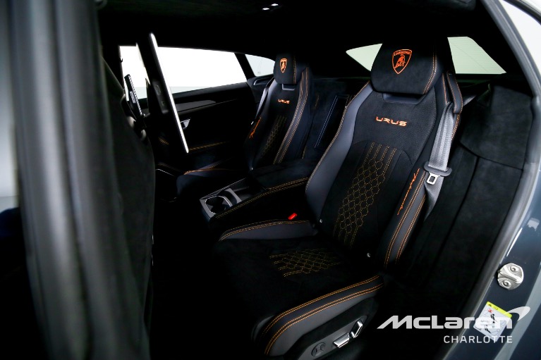 Used-2024-Lamborghini-Urus-Performante