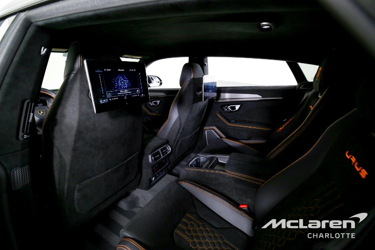 Used-2024-Lamborghini-Urus-Performante