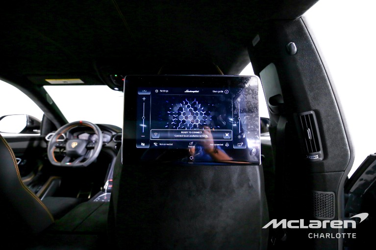 Used-2024-Lamborghini-Urus-Performante