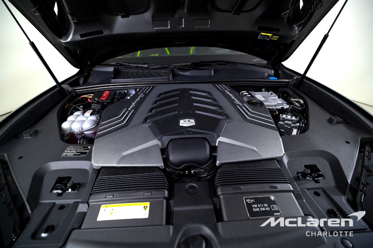 Used-2024-Lamborghini-Urus-S