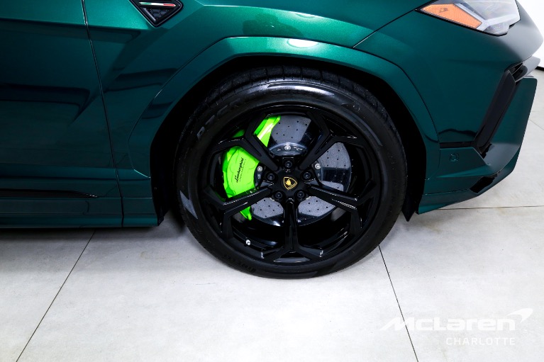 Used-2024-Lamborghini-Urus-S
