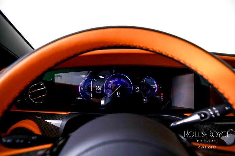 New-2025-Rolls-Royce-Black-Badge-Spectre