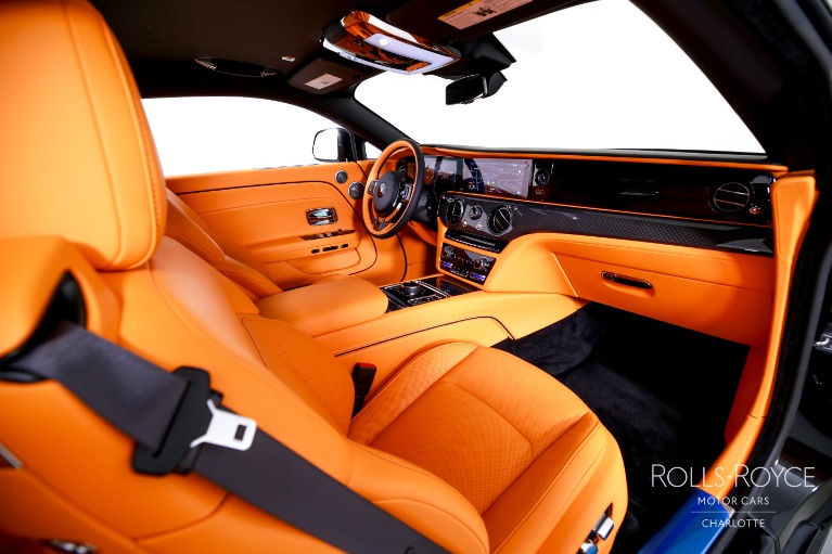 New-2025-Rolls-Royce-Black-Badge-Spectre