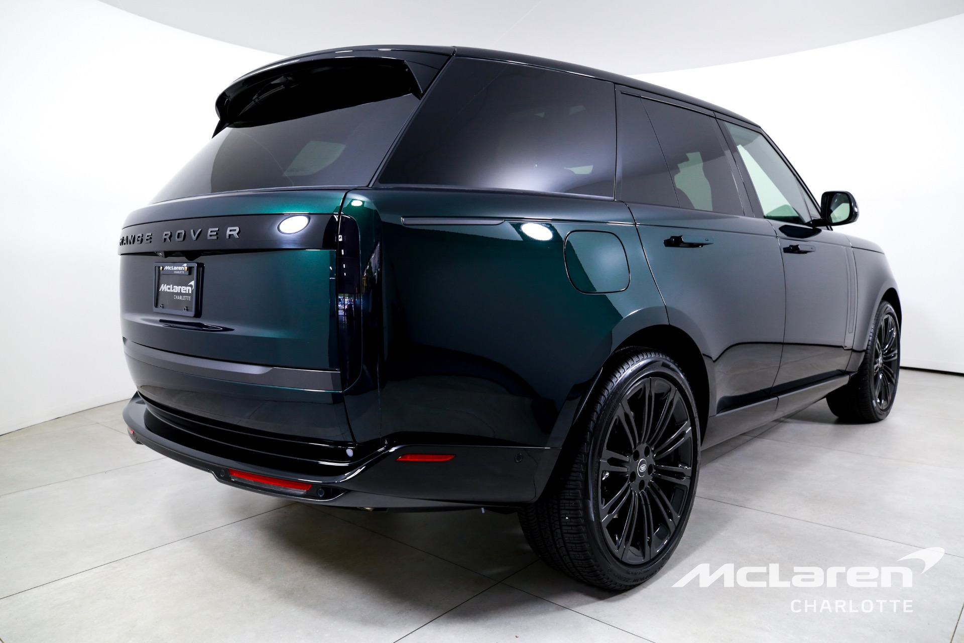 Used 2024 Land Rover Range Rover P530 SE | Charlotte, NC