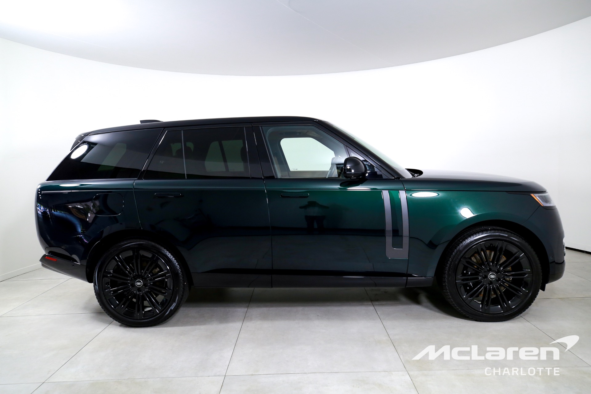 Used 2024 Land Rover Range Rover P530 SE | Charlotte, NC