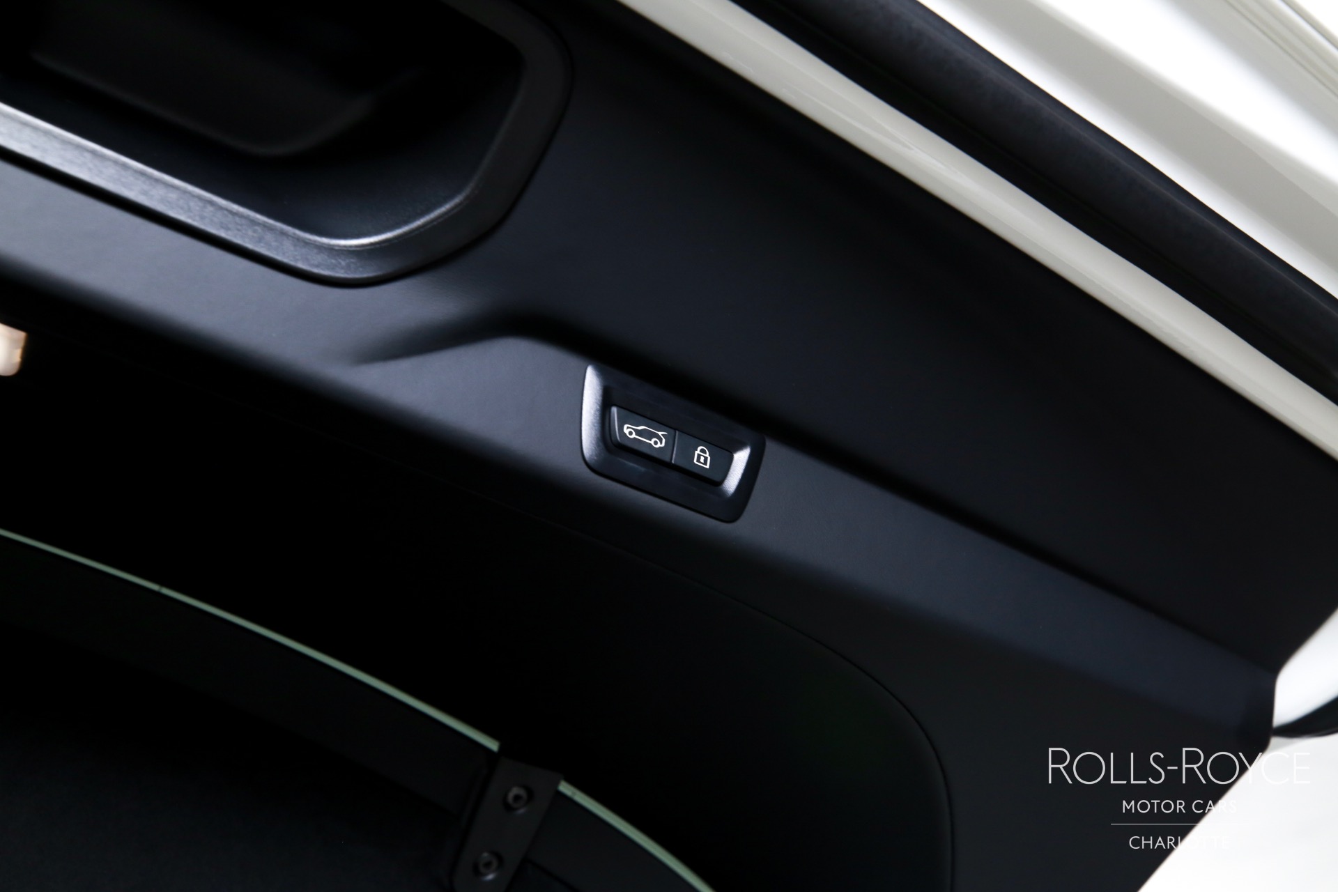 Used 2020 Rolls-Royce Cullinan  | Charlotte, NC