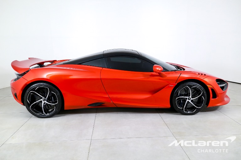 Used-2024-McLaren-750S