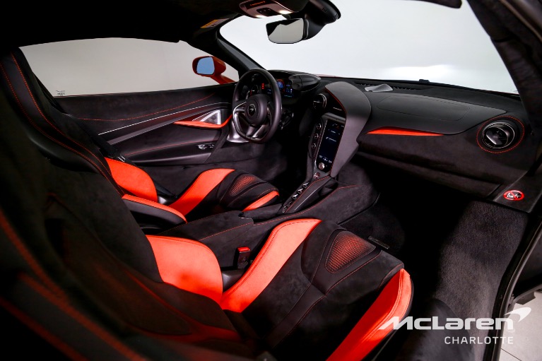 Used-2024-McLaren-750S
