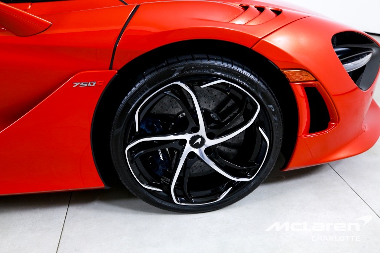 Used-2024-McLaren-750S