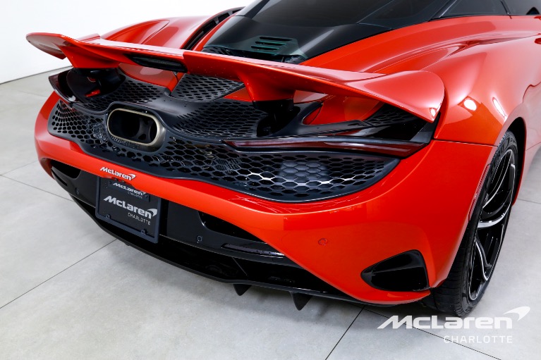 Used-2024-McLaren-750S