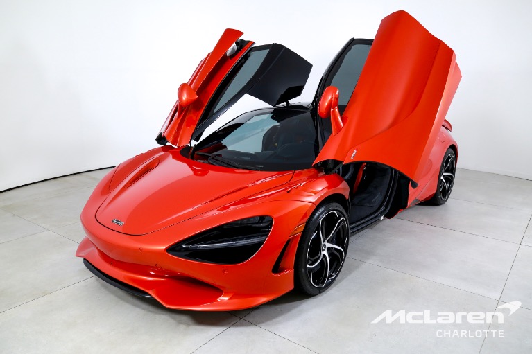 Used-2024-McLaren-750S