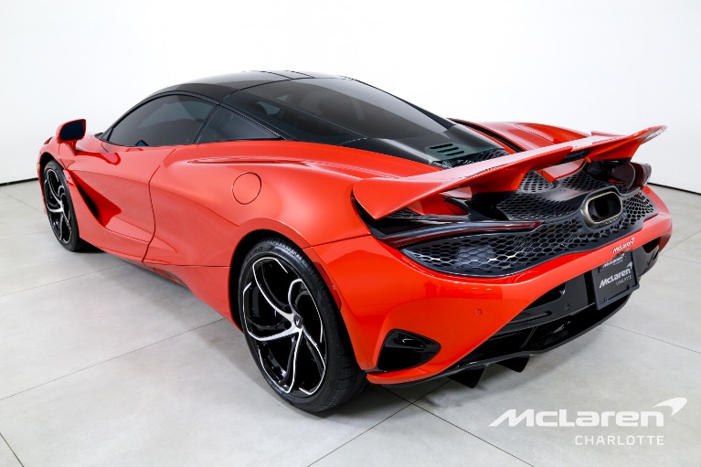 Used-2024-McLaren-750S