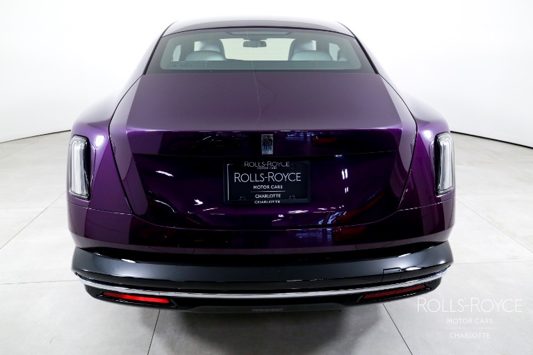 Used-2024-Rolls-Royce-Spectre