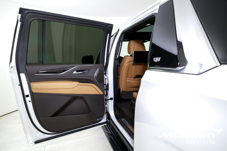 Used-2021-Cadillac-Escalade-ESV-Premium-Luxury