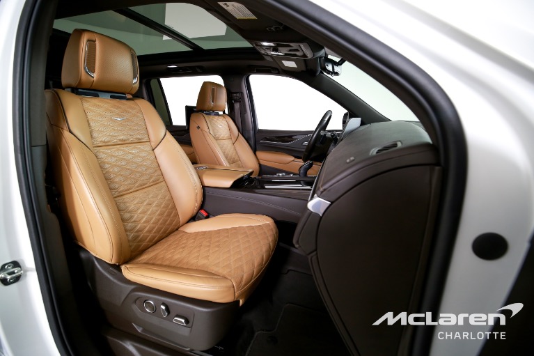 Used-2021-Cadillac-Escalade-ESV-Premium-Luxury