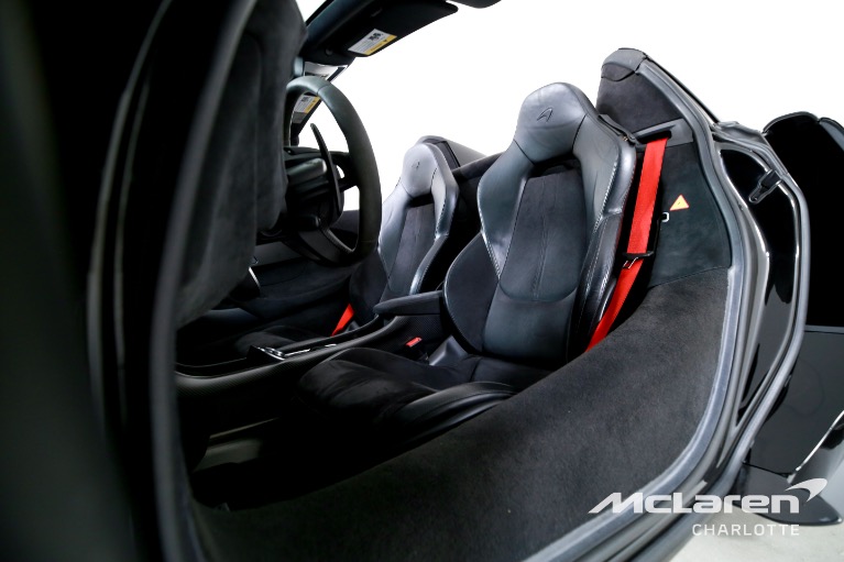 Used-2020-McLaren-600LT-Spider