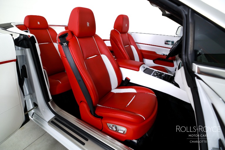 Used-2020-Rolls-Royce-Dawn