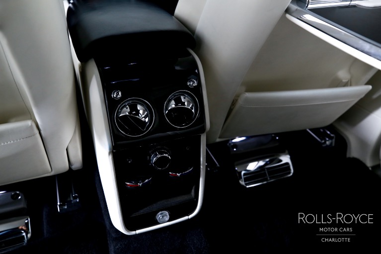 Used-2022-Rolls-Royce-Cullinan