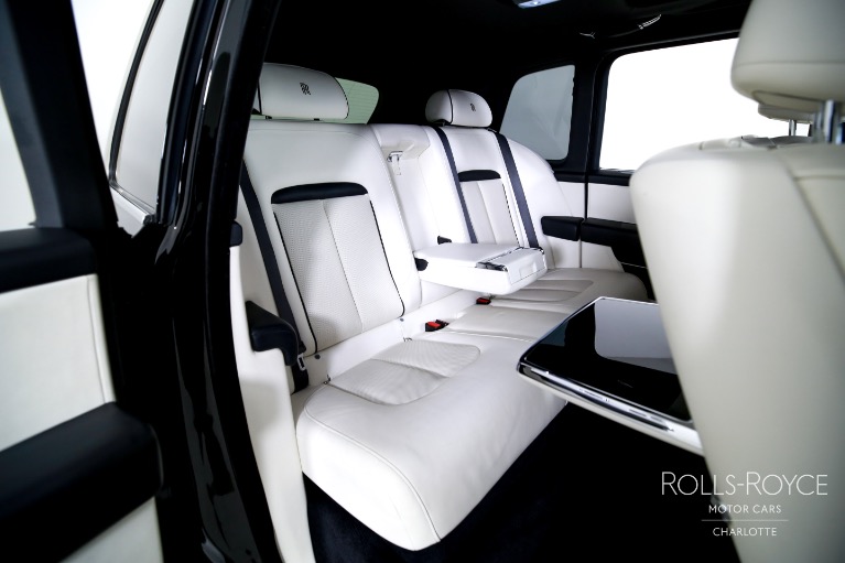 Used-2022-Rolls-Royce-Cullinan
