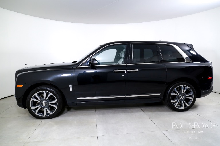 Used-2022-Rolls-Royce-Cullinan