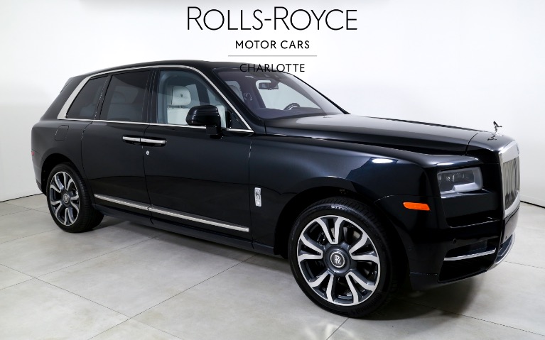 Used-2022-Rolls-Royce-Cullinan
