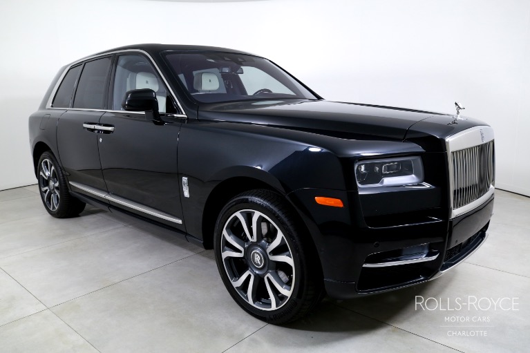 Used-2022-Rolls-Royce-Cullinan