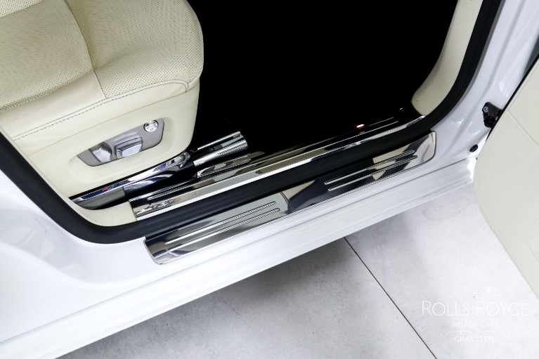 Used-2012-Rolls-Royce-Ghost