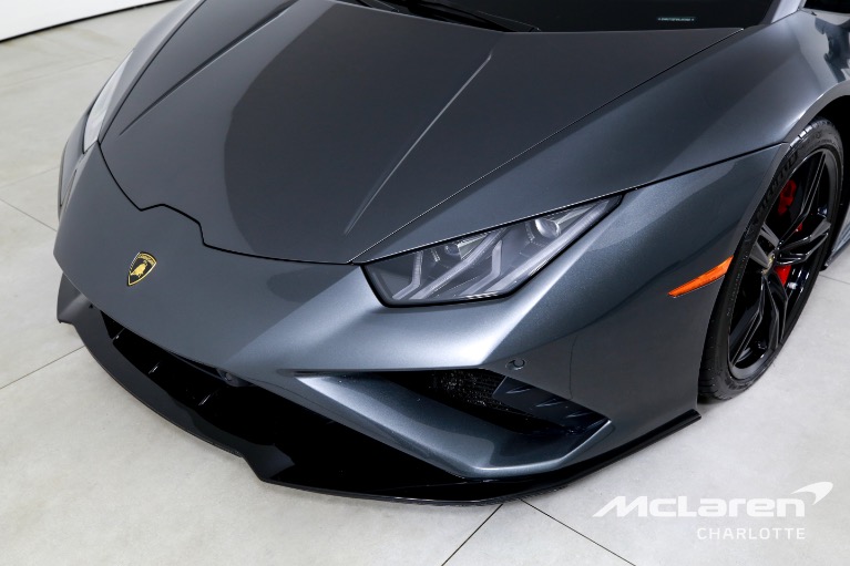 Used-2022-Lamborghini-Huracan-EVO-Spyder