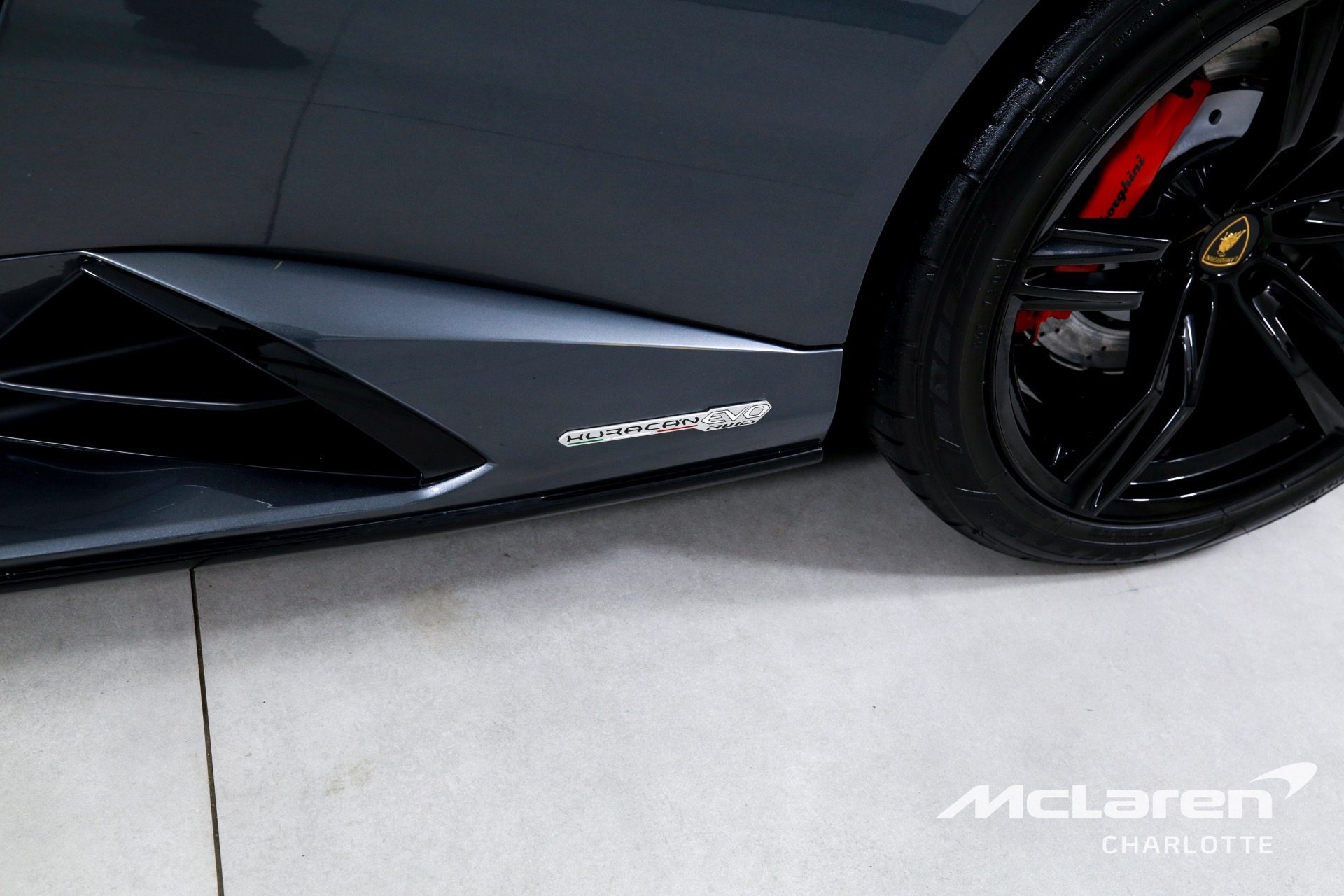 Used 2022 Lamborghini Huracan EVO Spyder | Charlotte, NC