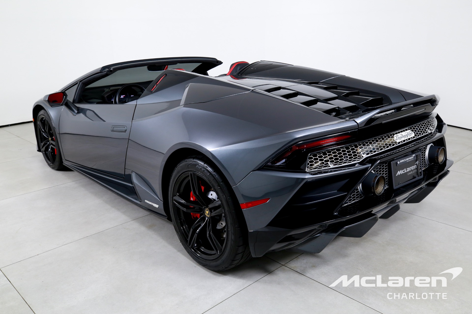 Used 2022 Lamborghini Huracan EVO Spyder | Charlotte, NC