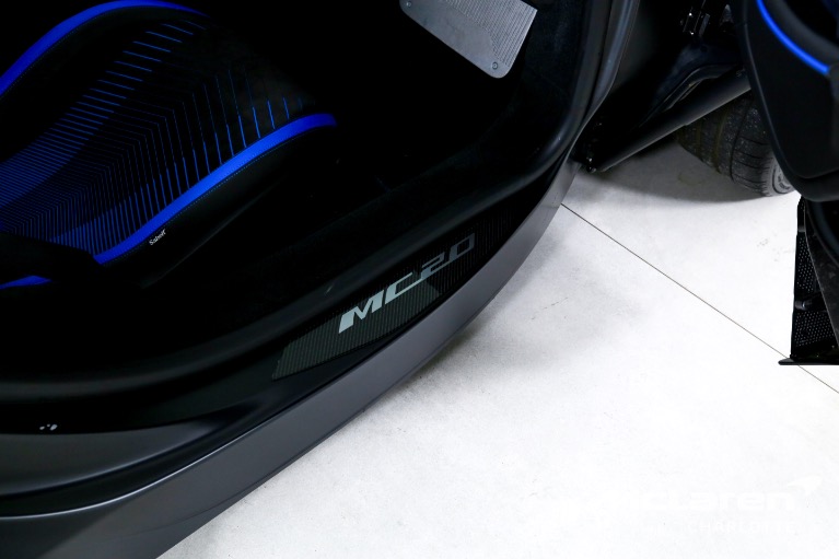 Used-2023-Maserati-MC20-Cielo