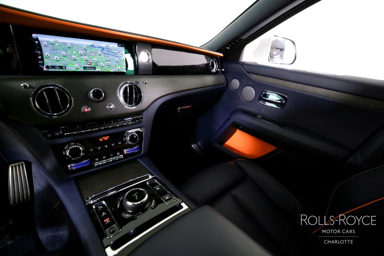 Used-2022-Rolls-Royce-Ghost