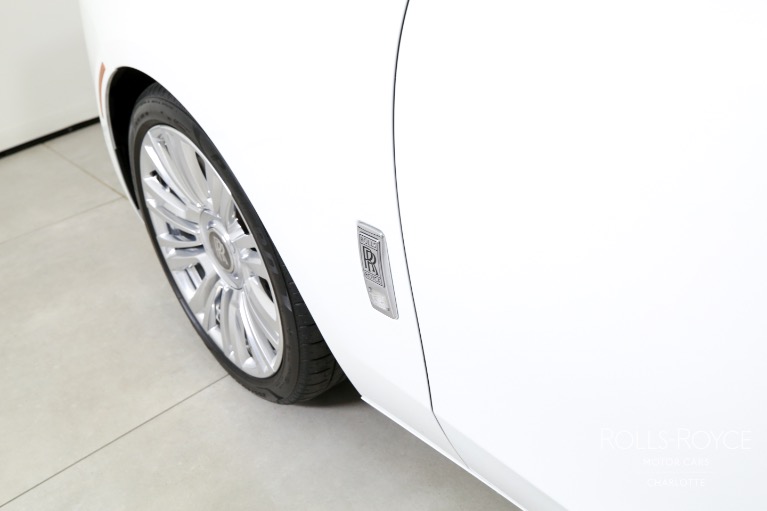Used-2022-Rolls-Royce-Ghost