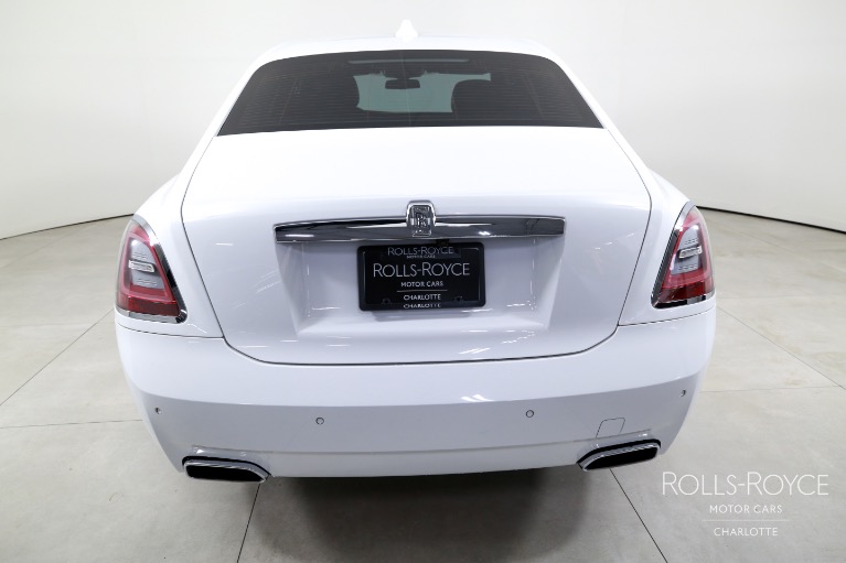 Used-2022-Rolls-Royce-Ghost