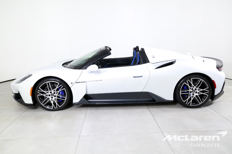 Used-2023-Maserati-MC20-Cielo