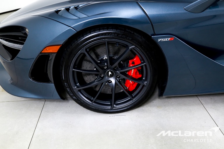 Used-2024-McLaren-750S