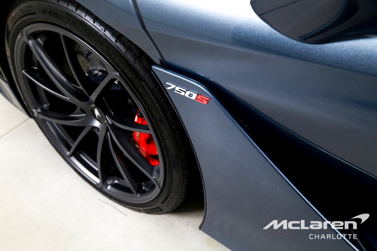 Used-2024-McLaren-750S