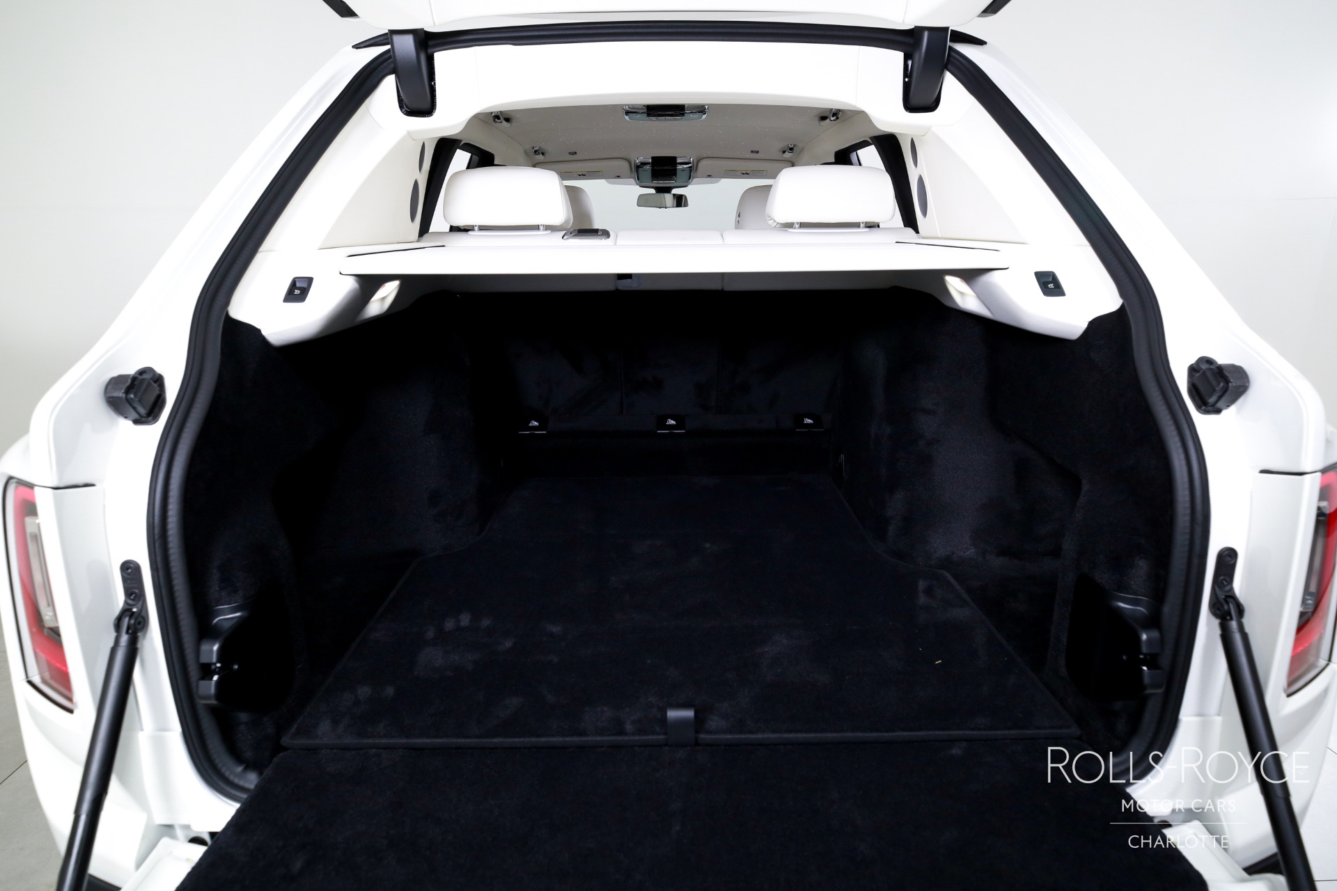 New 2025 Rolls-Royce Cullinan  | Charlotte, NC