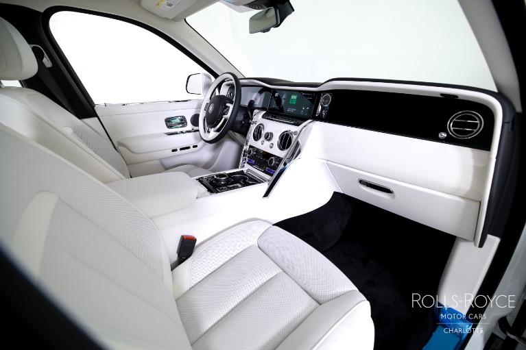 New-2025-Rolls-Royce-Cullinan