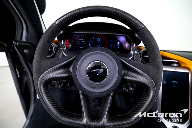 Used-2024-McLaren-750S-Spider