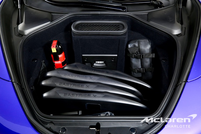 Used-2024-McLaren-750S-Spider