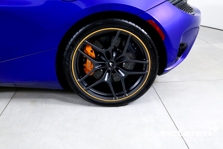 Used-2024-McLaren-750S-Spider
