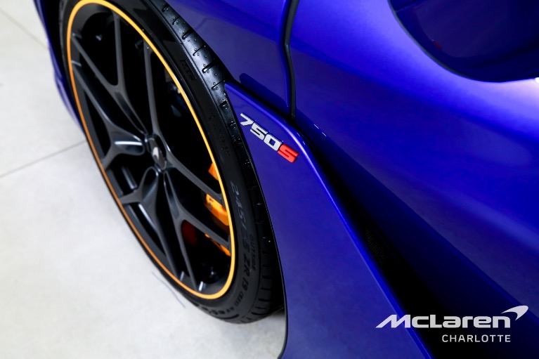 Used-2024-McLaren-750S-Spider