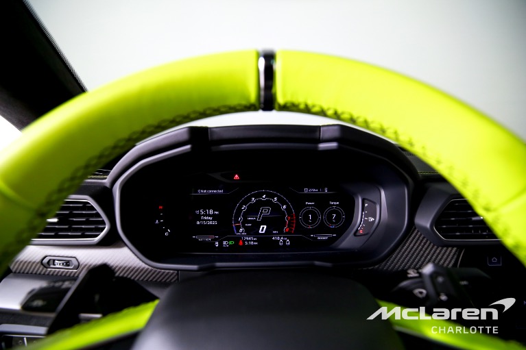 Used-2022-Lamborghini-Urus
