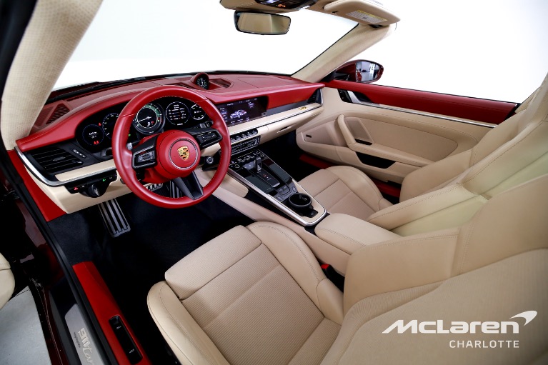 Used-2021-Porsche-911-Targa-4S-Heritage-Design-Edition